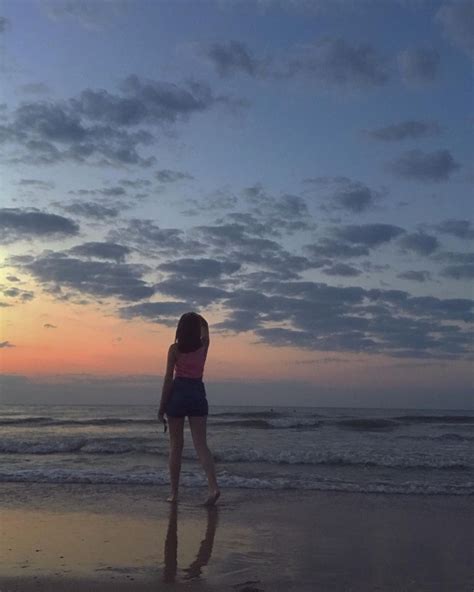 Imágenes libres de regalías de Chicas en la playa。